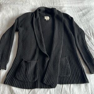 Women’s Billabong dark gray cardigan wrap sweater size M